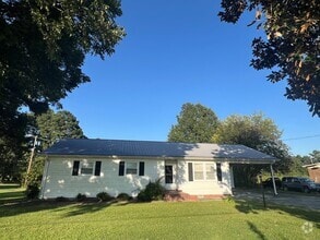Building Photo - 9483 US-421