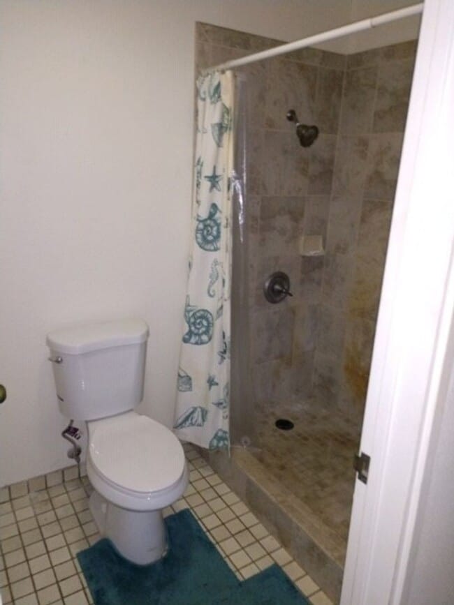 Building Photo - Maalaea Mermaid Unit #311 - Unfurnished 1b...