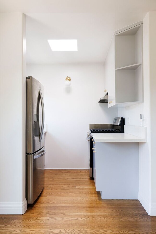 Foto del edificio - 2191 El Sereno Ave