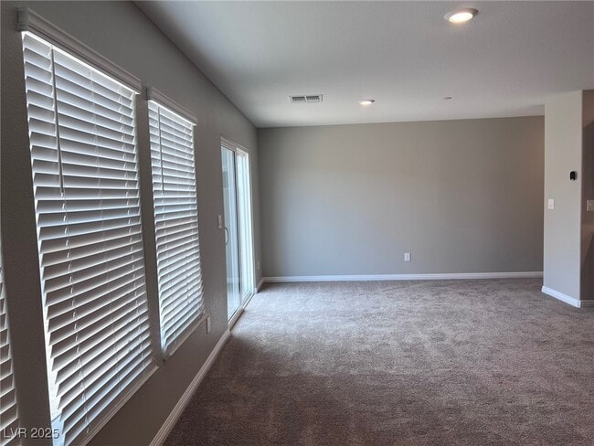 Building Photo - 2990 Saltillo Ln