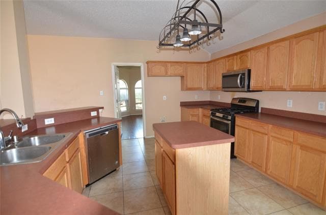 Building Photo - 5512 Fruitwood Dr