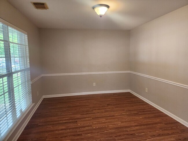 Building Photo - 3180 Tristan Dr