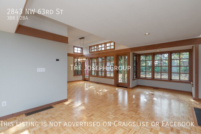 Foto del edificio - Sun-filled 3 bed/1.5 bath in Ballard!