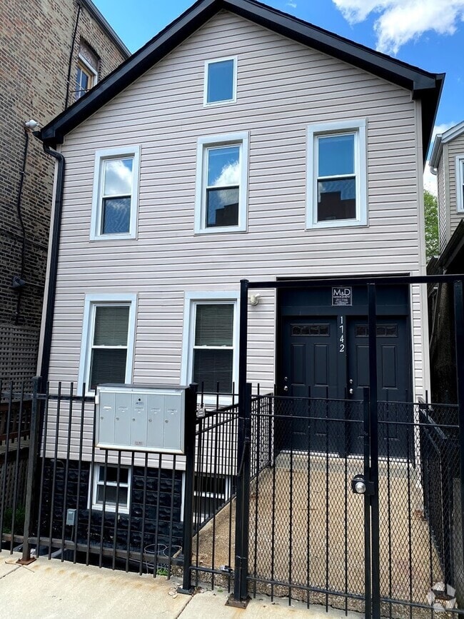 Building Photo - 1742 W 18th St