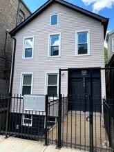 Building Photo - 1742 W 18th St
