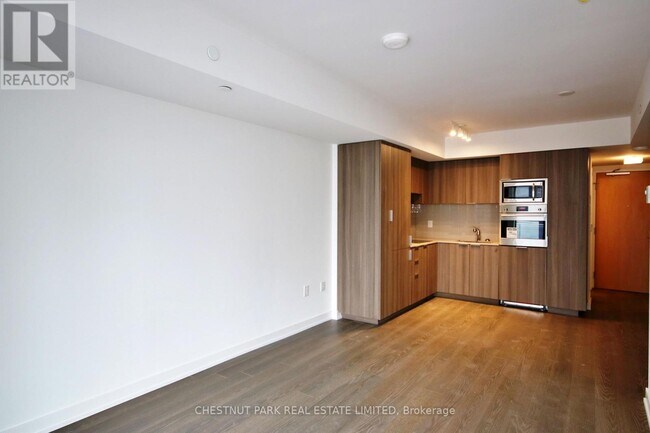 Building Photo - 11 Wellesley St W