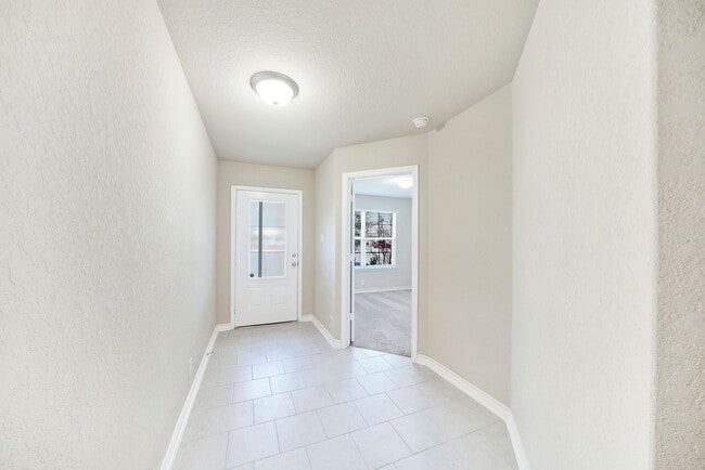 Foto del edificio - 15502 Gray Catbird