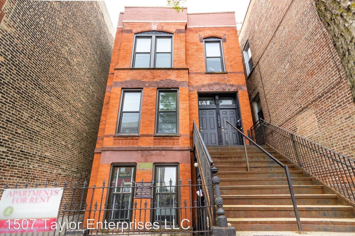 Primary Photo - 1507 W Taylor St