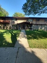 Building Photo - 4454 S 14th St