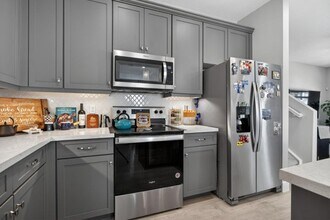 Building Photo - 1835 Sandpiper Pointe Pl