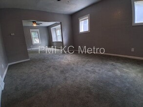 Building Photo - 4607 Olive St