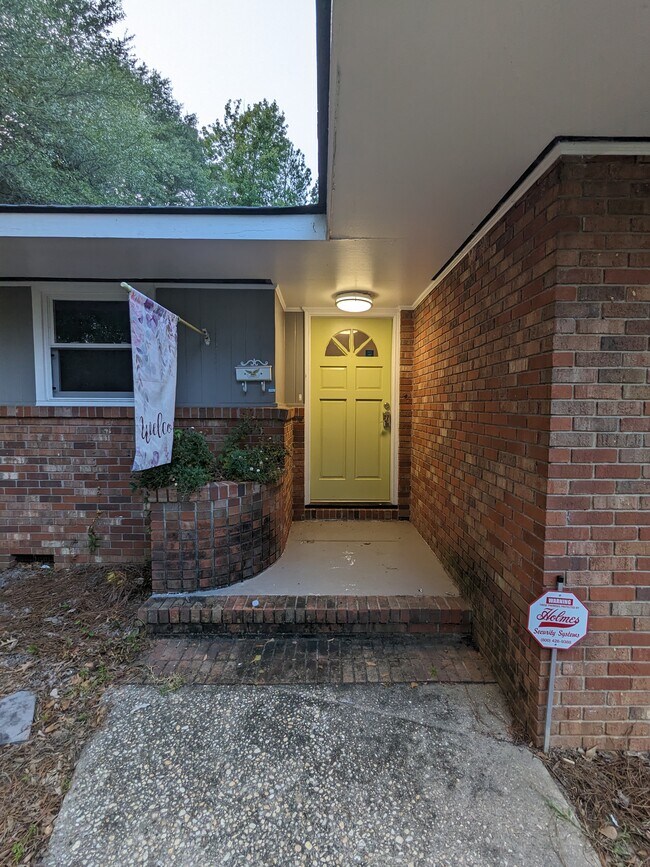 Foto del edificio - 2208 Westhaven Dr