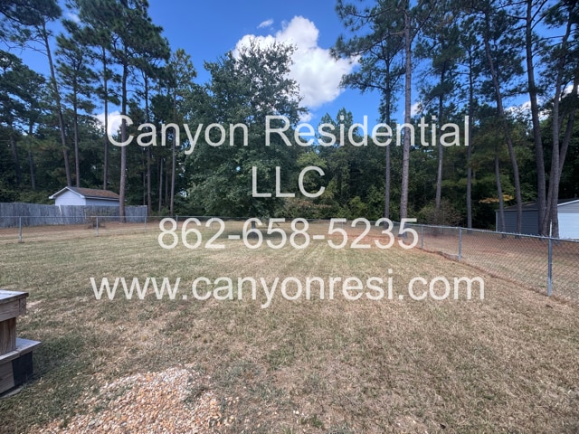 Foto del edificio - 118 Bayou Ct