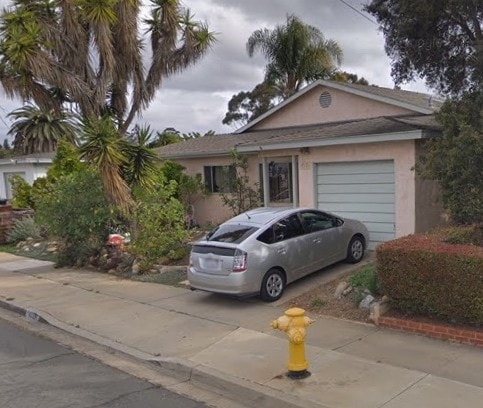 Primary Photo - 4535 Kleefeld Ave