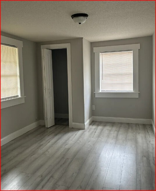 Foto del edificio - 2344 Johnson Ave