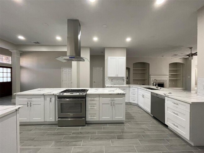 Building Photo - 3306 Wolf Ct