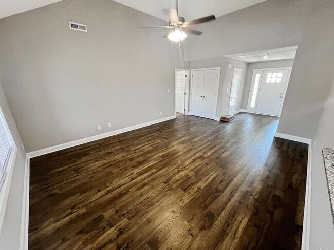 Building Photo - 161 Ardell Dr