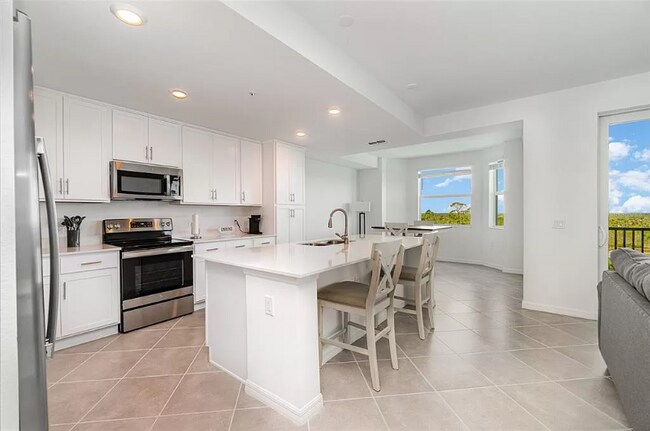 Foto del edificio - 14121 Heritage Landing Blvd