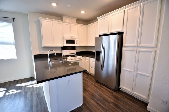 Photo - 3998 E Commerce Way Townhome