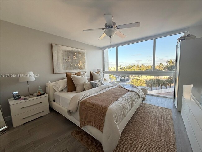 Foto del edificio - 2715 N Ocean Blvd