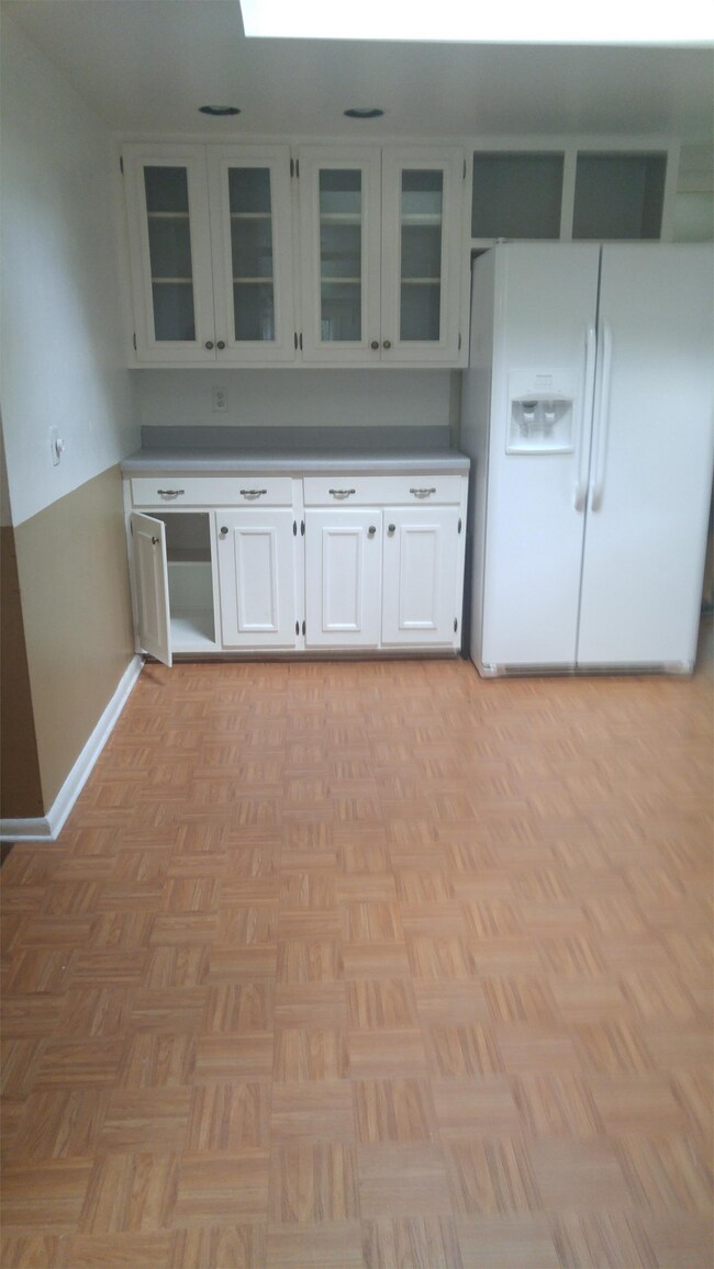 Foto del edificio - 880 Ferndale St