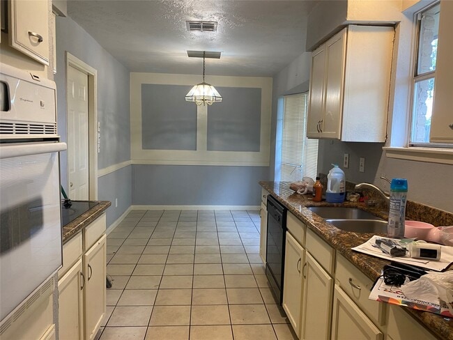 Foto del edificio - 10834 Sela Ln