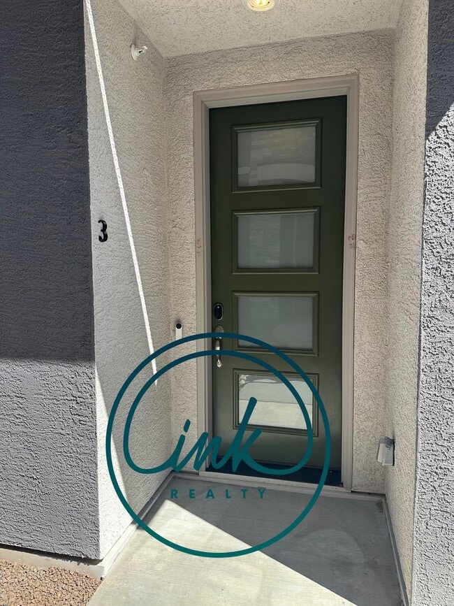 Foto del edificio - Beautiful and Modern Newly Built Townhome ...