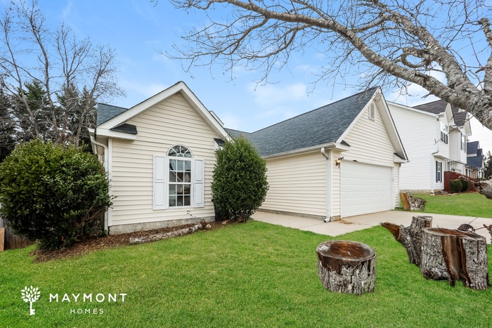 Building Photo - 1045 Meadow Glen Cir