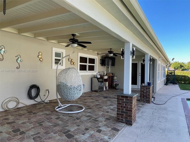 Foto del edificio - 14503 SW 84th St