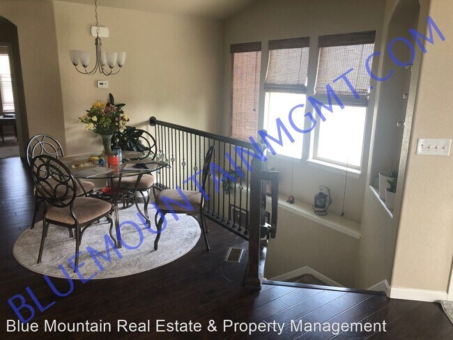 Building Photo - 3 br, 2.5 bath House - 4119 Park Haven View