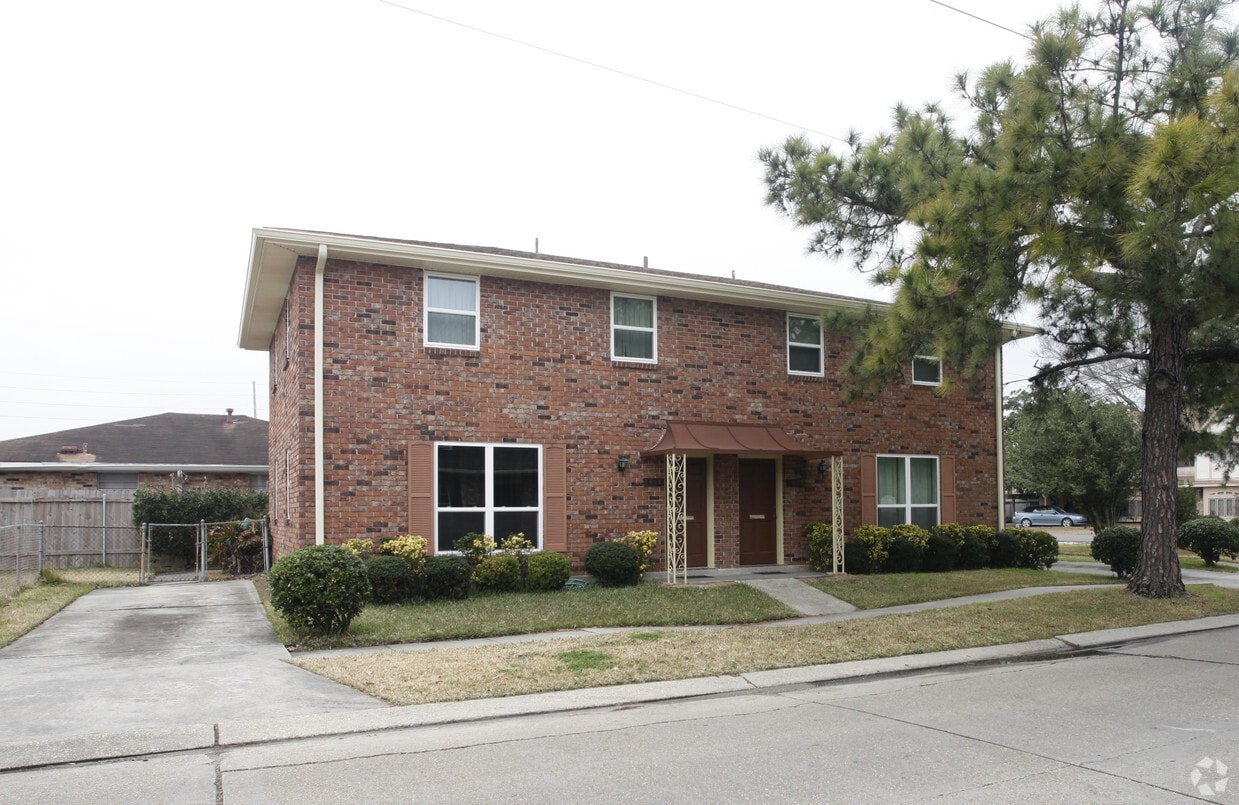 1052 Carrollton Ave, Metairie, LA 70005 Apartments in Metairie, LA