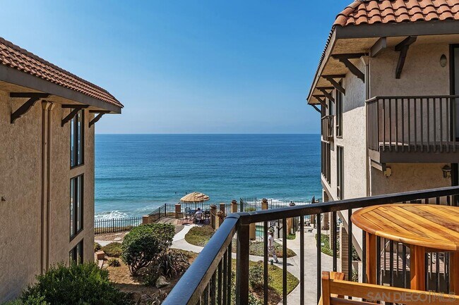 Foto del edificio - 190 Del Mar Shores Terrace