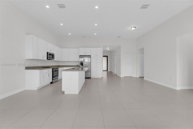 Building Photo - 19447 SW 124th Ct