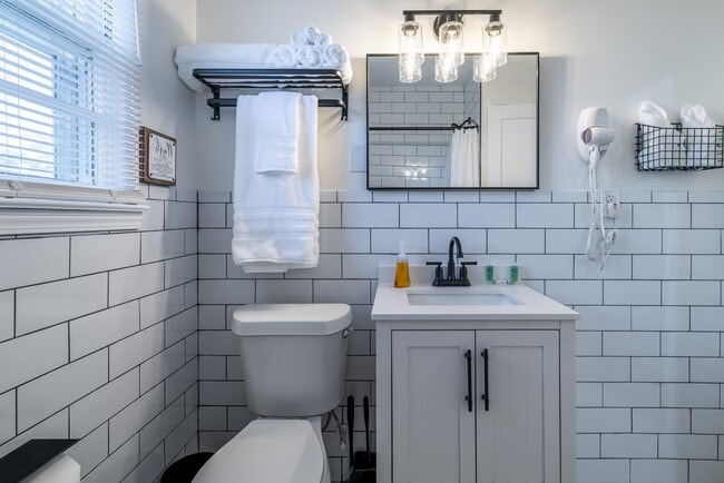 Photo - 3926 Brennan Dr House