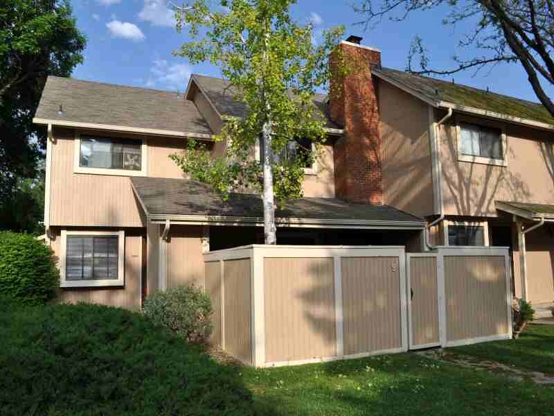 Primary Photo - 1331 Birch St