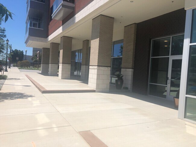 Building Photo - DEPw333