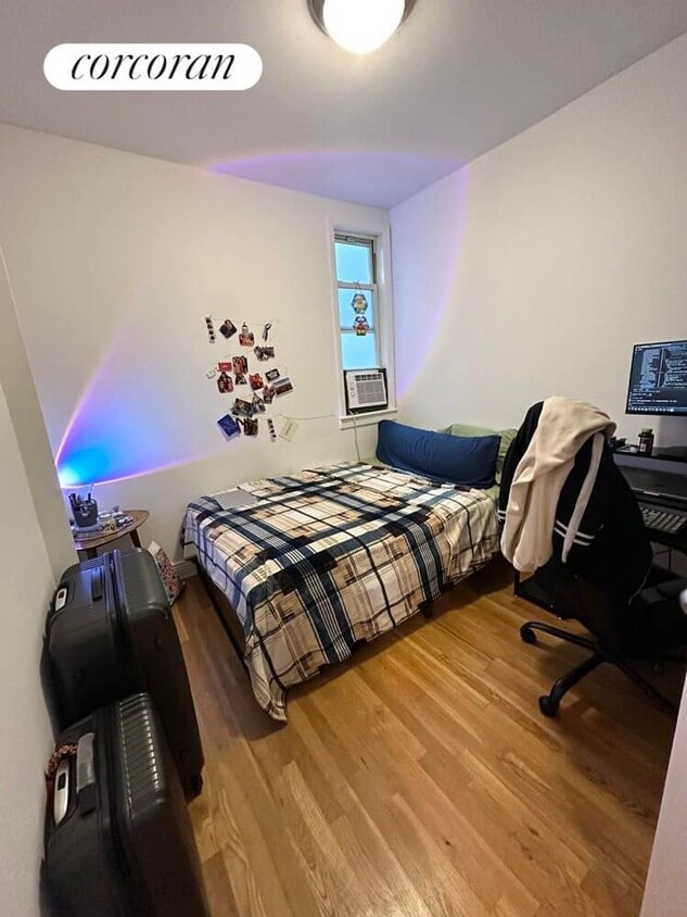 Primary Photo - 326 W 47th St