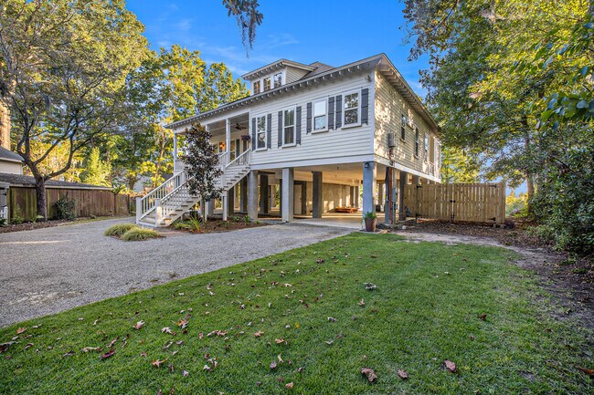 Building Photo - 133 McKelvey Pl