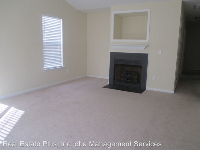 Building Photo - 3 br, 2 bath House - 4735 Corena Dr