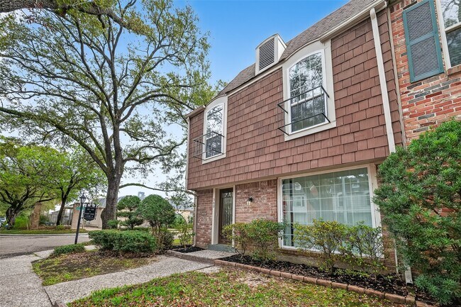 Foto del edificio - 500 N Post Oak Ln