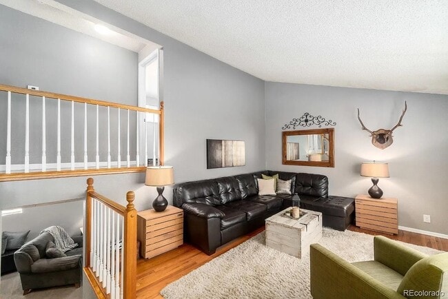 Building Photo - Charming home for rent in southern Centennial