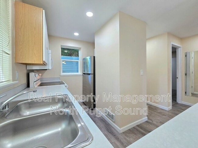 Foto del edificio - 7017 210th St SW