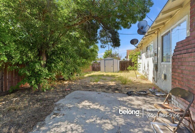 Building Photo - 1680 Shaffer Rd