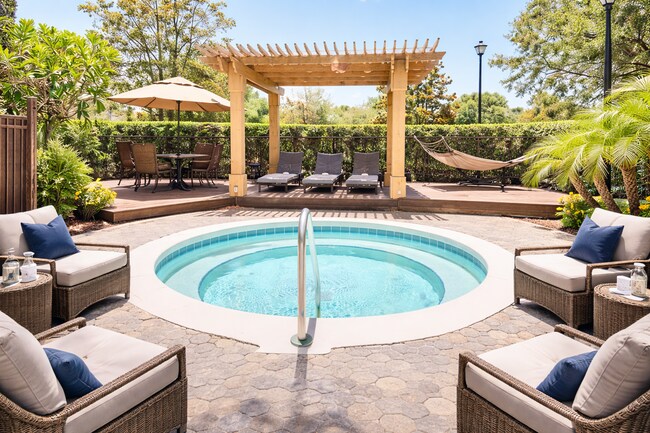 Photo - For Rent Beautiful  2/2 First Floor Condo at the Crest close to UCF and Valencia College !!!