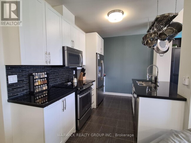 Building Photo - 1419 Costigan Rd