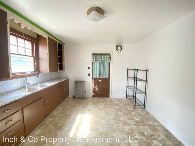 Building Photo - 3 br, 1 bath House - 5170 Carlisle Rd