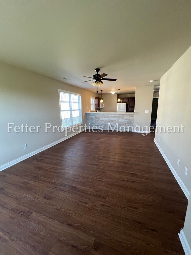 Foto del edificio - 1360 Old Plank Rd