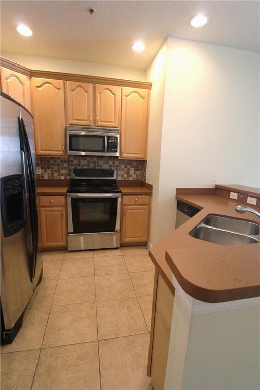Foto del edificio - 3729 Parkridge Cir