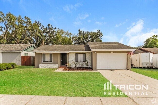 Building Photo - 3717 Coppertree Cir