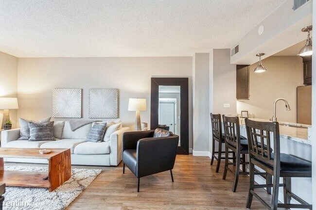 Foto del edificio - 1 br, 1 bath Condo - 509 Aurora Ave Unit 413